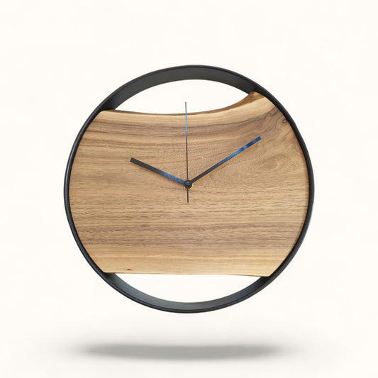 Wanduhr Nuss - 35cm